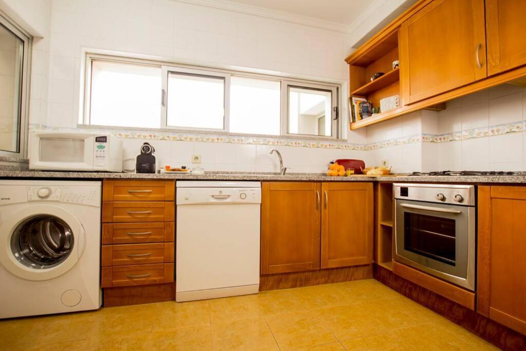Casa Da Torre Com Garagem Gratuito Leilighet Aveiro Eksteriør bilde